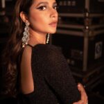 Subhashree Ganguly Instagram - Black Mystique 🖤 . . . . . Outfit @studio.mikukumar Earring @chicvibypoonam Stylist duo @sizaa92 @thankgod_itsfashion Assisted by @isuvosri13 Mua @makeupartist.sourab Hair @sarmistha1992 📸 @tales_by_suvyn . #photooftheday #dbd #ootd #peace #love #instagood #instagram #instafashion #instamood #explore