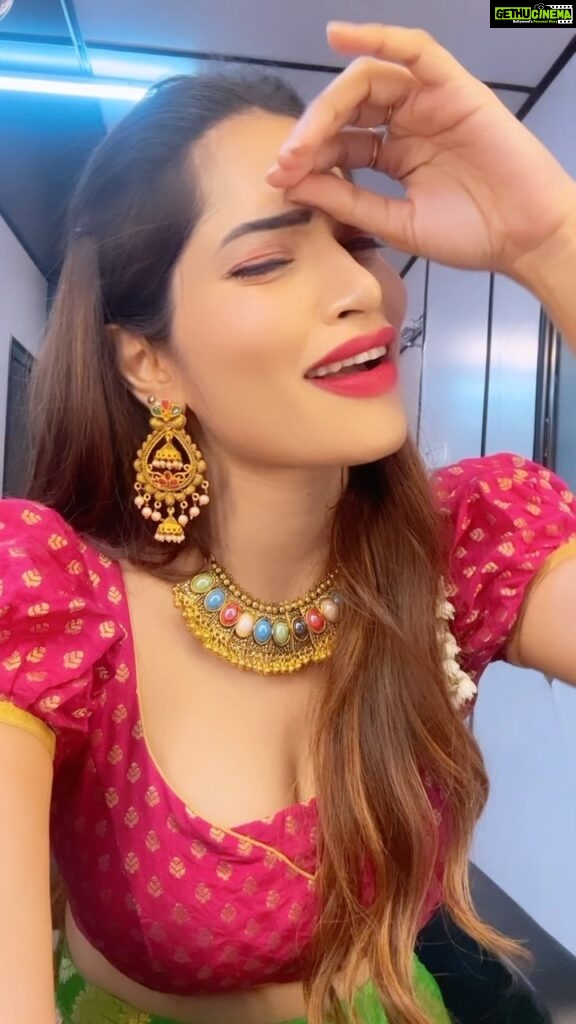 Subhashree Rayaguru Instagram - Abba Urkondi😂🤣 #justlookinglikeawow #wow #biggboss #biggbosstelugu Hyderabad