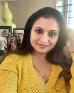 Suchitra Murali Instagram - Smile has just one language 😍✌️