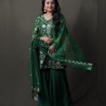 Suma Kanakala Instagram - Focus on yourselves 💚 Makeup, Nails & Styling @emraanartistry Collaboration with Outfit @maramsclothing_official Jewellery @aditi_collection Hair @koduruamarnath Photography @valmikiramuphotography #sumakanakala #suma #anchorsuma #anchorsumakanakala #wisdomwednesday