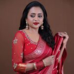 Suma Kanakala Instagram - ❤️ Styled by @officialanahita Style Team @pranathivarma.k Collaboration with Lehanga @archithanarayanamofficial Dupatta @diva_designer_studio_ Jewellery @adornablesbysonalimehra Makeup & Nails @emraanartistry Hair @malla_reddy_hairstylist Photography @valmikiramuphotography #suma #sumakanakala #anchorsuma #anchorsumakanakala #sumaadda #throwback #thursday