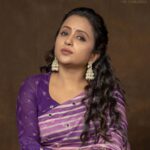Suma Kanakala Instagram - 💜 Styled by @shravyavarma Assisted by @ushacherukuri_ Collaboration with Outfit @sravanimandali.official Jewellery @thetrinkaholic Makeup @madhu_derangula Hair @koduruamarnath Photography @_anupphotography #sumakanakala #anchorsuma #anchorsumakanakala #sumaadda #suma #friyay #friday