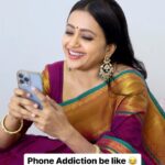 Suma Kanakala Instagram - 🤳 #sumakanakala #suma #anchorsuma#anchorsumakanakala #phoneaddiction #funnyreels