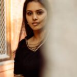 Swathishta Krishnan Instagram - Golden hour ✨✨ . . . . @mikkie_photographhy