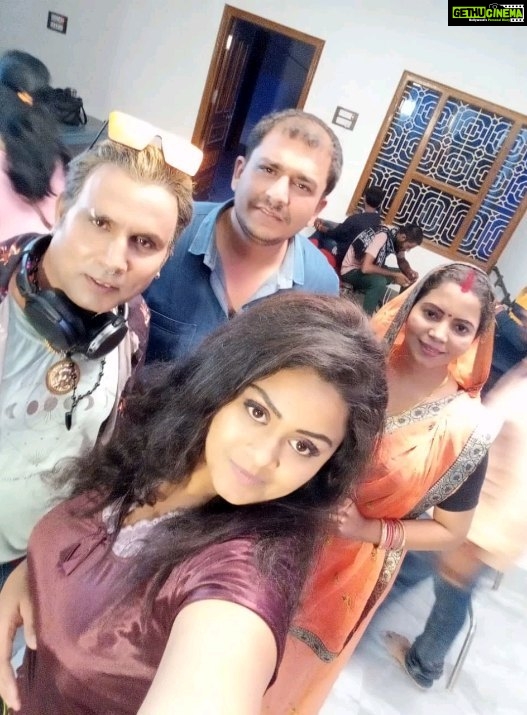 Tanushree Chatterjee Instagram - Had wonderful time on 🥰set 🎥raju mere raja 🎥🎬 upcoming film with dear 😍tanushree 🤩