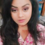 Tanushree Chatterjee Instagram - Good morning and note my words me saboon nhai ho samjhe 😡 #reelsinstagram #instareels #indianreels #comedyreels #trending #viralreels #instagood #tanushreechatterjeebhojpur #inspiration #doglovers