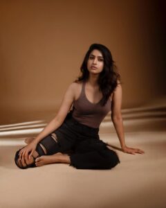 Tanya Ravichandran Instagram - 🖤🤍🖤🤍

Pc - @irst_photography