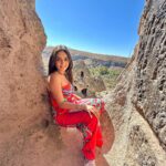 Tanya Sharma Instagram - In case I forgot🌚 here is another dump of a beautiful day in #cappadocia SWIPE RIGHT for all the mehnat I do to click pictures for the gram 🙈🥹 #instagood #travel #turkey #sisters #fashion #cord #instadaily #tanyasharma #2023 #beautifuldestinations Cappadocia, Turkey