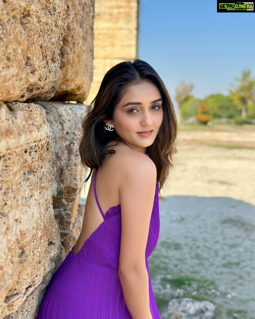 Tanya Sharma Instagram - 4 your eyes only 🥹 . P.s - “ tu jaaane na was shot here “ who else remembers this song? #turkey #pamukkale #tanyasharma #travel #purple #instagood #picoftheday Pamukkale,Turkey