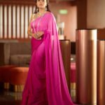 Tina Datta Instagram - The bloom of flowers fill our homes, adorn our hair and leave behind a beautiful fragrance forever! Always and forever a flower girl, an addict to the life they bring 🌸 . . . #TinaKaStyle #desigirl #fashion #style #diwali #diwalivibes #festiveseason #lookbook #tinadatta