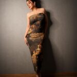 Tisca Chopra Instagram - Weekend ready .. 📸 @manualpixels 👗 @zara Shoes @gianvitorossi #shoot #work #friday #fashion #inspiration #minimal #minimalism #style #bandeau #bodycon