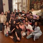 Tisca Chopra Instagram - And it’s a wrap!! What a bunch of insane talents .. @homster @maddockfilms #dineshvijan @poovijan @pankajtripathi #dimplekapadia @anaita_shroff_adajania @devenbhojani.official @sanjaykapoor2500 @therealkarismakapoor @saraalikhan95 @itsvijayvarma @grushakapoor24 @aashimgulati @suhailnayyar @linesh.desai @dawar.vikram & the rest of the awesome cast and crew (please add yourselves to the list in the comments) #newwork #murdermubarak #actor #shoot #work #whoreadsmyhashtags The Imperial, New Delhi