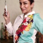 Tisca Chopra Instagram - For all phone addicts .. #phoneaddict #iphone #phone #tech #technology #communication #instagram #ig #reels
