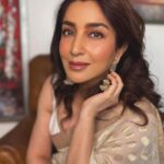 Tisca Chopra Instagram - Happy Republic Day my lobsters .. Here’s a special #palat for my beautiful country and it’s crazy, passionate, creative, jugaadu, funny, diverse, delightful people.. #republicday #india #indialove #mine #reels