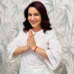 Tisca Chopra Instagram - This Independence day, while everyone around you celebrates independence, we want you to celebrate dependence! Yes, you read that right. It’s important to depend on the right thing. Just like you should depend on watching the video to know more. :) #RelianceGeneralInsurance #Tech+❤️ #livesmart #HappyIndependenceDay Visit us: bit.ly/3Oydh0Z
