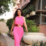 Tisca Chopra Instagram - The phone threw up this reel that I never used .. The dress is a gift from fairy goddess @stylemuze .. 📸 @manualpixels Location @narendra.bhawan.bikaner .. #throwback #throwbackthursday #style #pink #thinkpink #butneon #barbiebeforebarbiegottrendy #fashion #reelsheel #reels