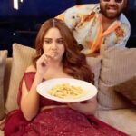 Trina Saha Instagram – How was it shooting with such a Foodie @neelsaha_styled_by_blue ??😉😝

#trinsi #instamood #comedy