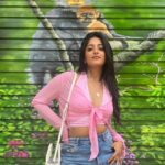 Ulka Gupta Instagram – Needed to flaunt this look again 💕🦋