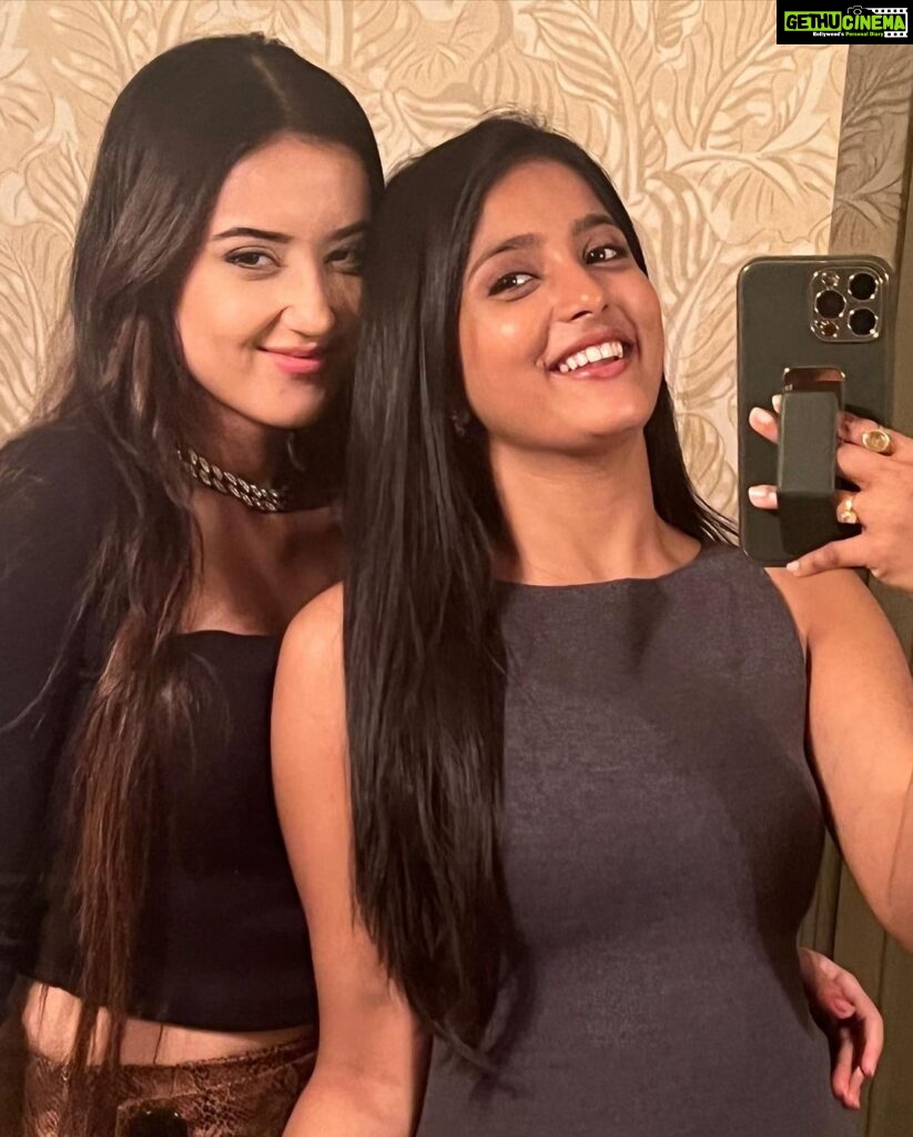 Ulka Gupta Instagram - Happy birthday my baby ❤️💕 Cannot appreciate your existence in mere words, just know I always got your back ✨🧿 My sister, my soul sister ❤️💕✨