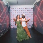Urmila Matondkar Instagram - Making time for #reels on shoot day 😂😂😂 @urmilamatondkarofficial ❤️❤️❤️❤️❤️❤️ #reelsinstagram #didsupermoms @zeetv @fullscreenentertainment #trendingreels