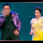 Urmila Matondkar Instagram - Get ready for a spectacular evening with “Entertainer no. 1” @govinda_herono1 In our #govindaspecial 💃🕺💃🕺at 9pm on @zeetv n @zee5shows ❤️ #didsupermoms #harmomsupermom @remodsouza @bhagyashree.online @ijaybhanushali @fullscreenentertainment
