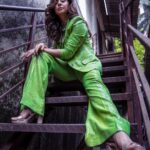 Urmila Matondkar Instagram - Green n Grunge 🍀🍀 On @zeetv n @zee5shows tonight at 9pm on #didsupermoms