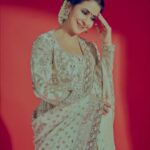 Urmila Matondkar Instagram - Tere vaaste 🤍🤍