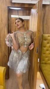 Urvashi Dholakia Instagram - Mood: Grooving on this song currently 🥰 
.
.
#khalasi #gotilo #urvashidholakia #jdj #jhalakdikhlajaa #comingsoon #keepsupporting #love #gratitude #transition