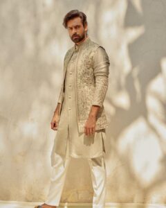 Vaishnav Tej Instagram - Minty for the beautiful wedding #varunlav 
Styled by - @ashwin_ash1 & @hassankhan_3 
Style team - @ahmedxmirza
Outfit - @shantanunikhil 
Shoes - @shutiqofficial 
Shot by - @arifminhaz  Make up - @vamsi_makeupartist Hair - @stylist_pranav  Costumer - @chraju139