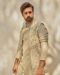 Vaishnav Tej Instagram - Minty for the beautiful wedding #varunlav 
Styled by - @ashwin_ash1 & @hassankhan_3 
Style team - @ahmedxmirza
Outfit - @shantanunikhil 
Shoes - @shutiqofficial 
Shot by - @arifminhaz  Make up - @vamsi_makeupartist Hair - @stylist_pranav  Costumer - @chraju139