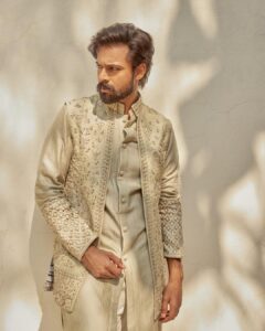 Vaishnav Tej Instagram - Minty for the beautiful wedding #varunlav 
Styled by - @ashwin_ash1 & @hassankhan_3 
Style team - @ahmedxmirza
Outfit - @shantanunikhil 
Shoes - @shutiqofficial 
Shot by - @arifminhaz  Make up - @vamsi_makeupartist Hair - @stylist_pranav  Costumer - @chraju139