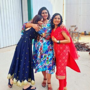 Vichithra Instagram - #FRIENDSHIP ISN'T A BIG THING
IT IS A MILLION LITTLE THINGS DEARS

Yet another mind-blowing episode with amazingly talented cuties🥰🥰🥰🥰

@sherinshringar 
@srushtidangeoffl

#goodmorningworld🌎
#goodmorning #staymotivated
#goodmorningpost 
#getmotivatedbyvichu 
#cookwithcomali4 
#cookwithcomali 
#cookwithlove 
#contestagram 
#contestants