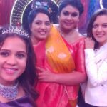 Vichithra Instagram - Gorgeous , cutest , beauties of #cookwithcomali4 #vijaytelevision 🥰🥰🥰 #myteam #myfamily #mydarlings 🥰🥰🥰🥰🥰🥰🥰🥰🥰🥰🥰🥰🥰🥰