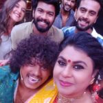 Vichithra Instagram - Inda sirippukku ethhana likes venalum tharalam 🥰🥰🥰🥰🥰🥰. #mydarlings Don't miss today's episode of #cookwithcomali4 #vijaytv #vijaytelevision #vijaytvpugazh #contestant #selfie #selfieofday #smile #laugh