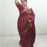 Vichithra Instagram - Hook steps of #sridevi #sridevikapoor #telugureel❤❤❤❤❤❤❤❤❤❤❤❤❤🧡🧡🧡🧡🧡🧡🧡🧡 #instareels #instaeelsindia #reelsforu #reelinstagram #psusheela #retro #retrostyle #spbgram