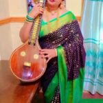 Vichithra Instagram - Everyone loves #music . But this Music creates goosebumps 💚🖤💚🖤💚🖤💚🖤💚🖤 #karthigaideepamserial #zeetamil ❤❤❤❤❤❤❤ #zeetamizh #tamilserialactress #bts #myfavourite #myfavouritebgm #sareelove #banarasisaree #elegance #sareelover #instadaily #instalovers #trendingmusic #kantara #kantarareels #musicalinstrument #musicalinstruments #instareelsviral #ınstalike Chennai, India