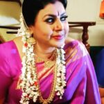 Vichithra Instagram - On sets of #karthigaideepamserial 💜💜💜💜💜💜💜💜💜💜💜💜💜💜💜💜💜💜💜💜💜 #chennai #tamilserialactresshot #zeetamil #candidphotography #candidphoto #zeetamizh #workmode #shootmode #bts #newlook #newlooks