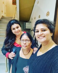 Vichithra Instagram - She is 50 but still growing younger and prettier... @brindamurali72 🥰😍🤩❤❤❤
Meeting friends after a long time 
#birthdaybash #funtime #metime #party

#actress  #picofinstagram #black 
#friendsforever #page3magazine #tamilactresses 
#dress  #lace  #time