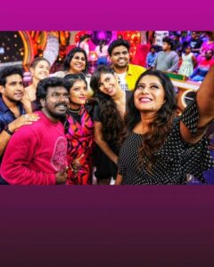 Vichithra Instagram - Teamed with #cwc4 family.
It was funfilled with songs and dance.
My team rocked specially
@kishorerajkumar  you rocked bro
@sherinshringar  baby @monisha.blessy 
@thangadurai_actor @gajaa23 
@priyankapdeshpande  @_andreanne__  made my day fantastic. #startmusic
@vijaytelevision ❤️❤️❤️