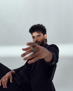 Vijay Varma Instagram - ♠️

Photographer - @absyhardy 
MUA - @theeyequisite 
Hairstylist - @afrofranklin 
Studio - @allsevensstudio 

@disneyplushotstartamil @vijaytelevision 

#biggboss #disneyplushotstar #vijaytelevision