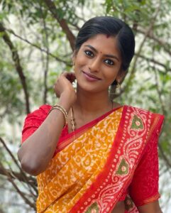 Vinusha Devi Instagram - சுபம் ! #barathikannamma 

I’m always grateful to my guardian angel @praveen.bennett  sir thank you for making me play KANNAMMA ❤️

I’m filled with gratitude towards the entire BK TEAM & my co - actors Thank you so much for all your hardwork & support ❤️ @arun_actor @rupasree01 @raksha_vibes @lisha_hema @sugesh_quasiofficially @aruljothi_arockiaraj @rishi0408 @farina_azad_official  @rekhaharris @actorsabari  @thamaraiselvisarathy_official @actor.rajkumar 

Special thanks to @vijaytelevision @globalvillagers for making this beautiful and successful journey of barathikannamma ✨

I would like to thank all of my audiences and families that i will be forever grateful for your unconditional love & support after the replacement to till date❤️ With all your love and support Barathikannamma is a successful project today ❤️ 

KANNAMMA To Be continued… 
Need all your blessings, love & support for #barathikannamma2 

WITH LOVE, 
- Vinusha Devi ❤️