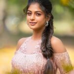 Vinusha Devi Instagram - My look for 7th annual vijay television awards was so excited & blessed to a part of it 🌸 A huge thanks my team who made to look so elegant on my special day ❤️ Outfit @studio149 Hair @durga_hair_stylist Photography @dhanush__photography #vinushadevi #7thvijayteleawards #bharathikannamma #kannamma #vijaytelevisionawards