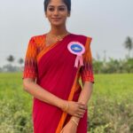 Vinusha Devi Instagram - Celebration started ❤️ Guess who captured these beautiful pictures for me 🤭 #vijaytelevisionawards #barathikannamma #promoshoot #vinushadevi #kannamma