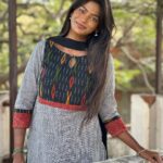 Vinusha Devi Instagram - Om sai ram ✨ outfit: @ekantastudio Pc: @vj_annamallai Thanks bro ✌🏾 #thursdayvibes #omsairam #vinushadevi #barathikannamma2