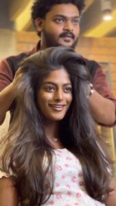 Vinusha Devi Instagram - MADE BY MAGICIAN 🤍✨
.
.
.
LOOK @vinusha_devi 💕
VC: @_arun.anot_ 
@mukeshdcruz @vurvesalon