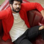 Vishnu Instagram - My first ever proper pre-birthday photoshoot ✨🤩🎁 @camerasenthil 📸 @shreshta_iyer 🧥 @kavya_kd9 🧥 @makeoverby_vibha thanx for de neat look 🙌🏻 #vvians #vishnuvijay #actor #birthdayboy #hbd #kollywood #passion