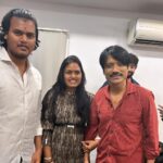 Vishnu Priya Instagram - The real hero @sjsuryah sir one of my inspiration & motivator... memorable journey with you, sir #MarkAntony movie success meet💥 Chennai, India