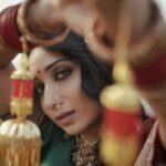 Vrushika Mehta Instagram - ज़रिया 🪔 . P.S: Consider this as my solo pre-wedding 🫣 📸 @ad_wait8 Edited by: @randomankit04 Thank you @kadhuwabanaras for customising this beautiful bridal saree for me ❤️ #wedding #bride #weddingphotography #bridalsarees #picoftheday