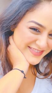 Yamini Singh Instagram - Dawaai ke dihi 🥰 
@official.sapna_chauhan for you babbu♥️