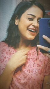 Yamini Singh Instagram - A ji piyaaaa🙈🔥

@arvindakelakallu 
@ashu._baba 

#yaminisingh #arvindakelakallu